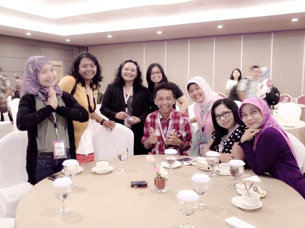 Day 1st kenalan, makan, narsis, late post <a href="/dewiarums/">Dewi Arum Sekarsari</a> <a href="/voaindonesia/">VOA Indonesia</a>  #voasosial