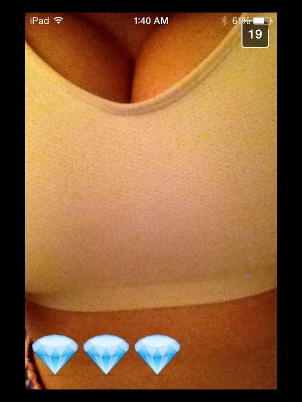 CollegeGirlOnly's tweet photo. HUGE http://t.co/oKWZqKOGC6
