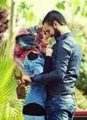 شتكولي اكولك نعم شتكولي اكولك ااااه…. 
هو اليشوف الورد شيكول غير الله❤❤