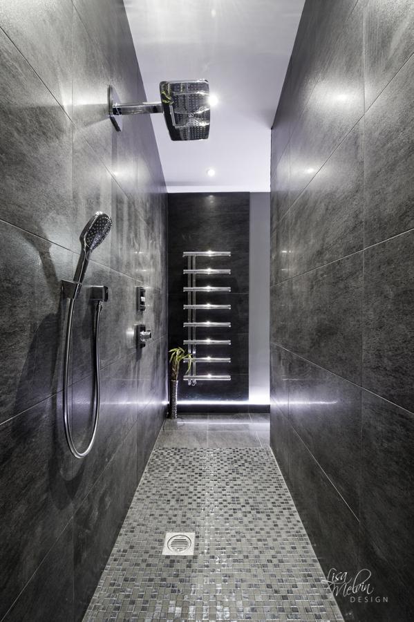 lisamelvindesig's tweet photo. Travelling to Schiltach later to visit the guys @Hansgrohe_PR HQ looking forward to shower pleasure in #showerworld http://t.co/PpOYwmKFXE