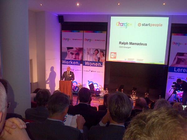 michaelammerlaa's tweet photo. Mooi en persoonlijk verhaal van Change= CEO Ralph Mamadeus #changeiswerken #changeisleren http://t.co/J0S4huYzNG