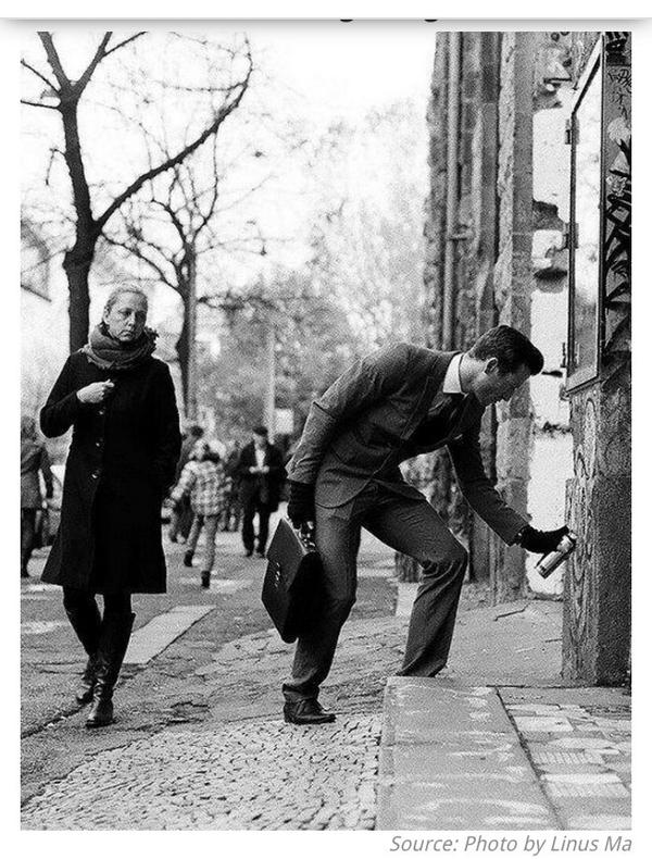 propa_stuff's tweet image. A little blast from the past #graffiti #streetart #history #whydoesnoonepaintinsuitsanymore