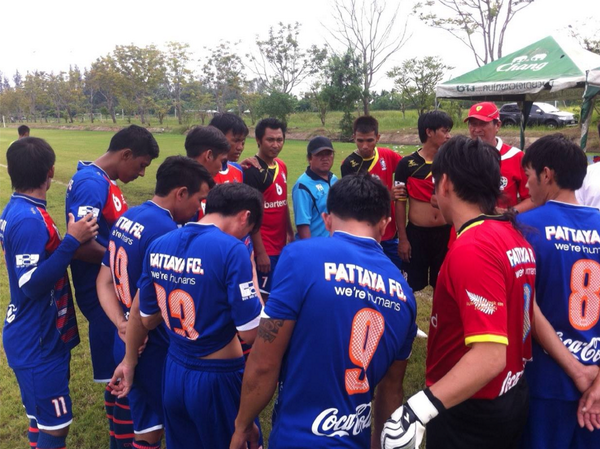 humanuk's tweet photo. human proud sponsors of Pattaya FC Thailand.#doncasterisgreat #doncastercreatives http://t.co/w6rOYMYIL6