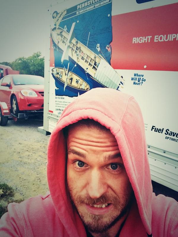 MattBurke_Music's tweet photo. I'm spreading my cross country adventure around social media today #movingselfie http://t.co/fazaNhHTZr