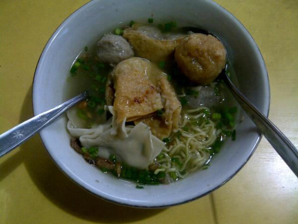 Nasibmu???"<a href="/dwiky_nico/">Dwiky Nico</a>: ini Malang bung! "