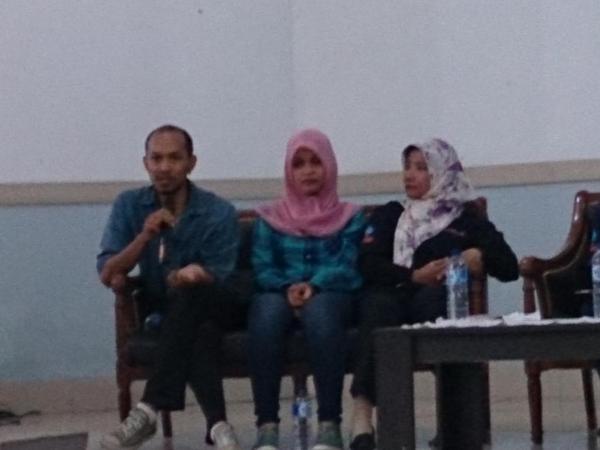 CitarumDoc2014's tweet photo. Sesi sharing mentor yang sudah professional http://t.co/nyziMtOHql