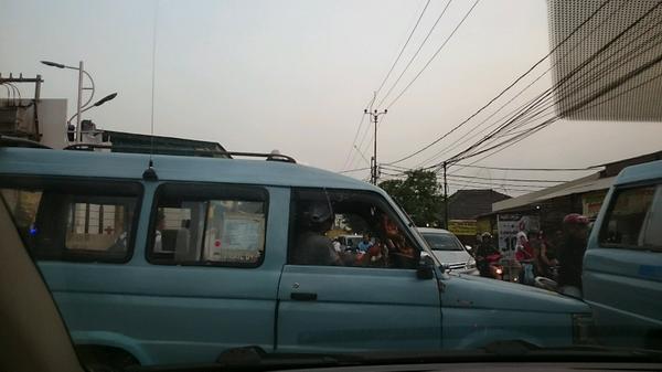 Apa maksudnya ini..hadohhhh #thedandees <a href="/Prambors/">prambors</a>