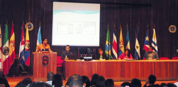 Ana Valentina Padrón #Venezuela // Introspección en las #RRPP #CongresoXXIXConfiarp <a href="/confiarpoficial/">Confiarp</a>