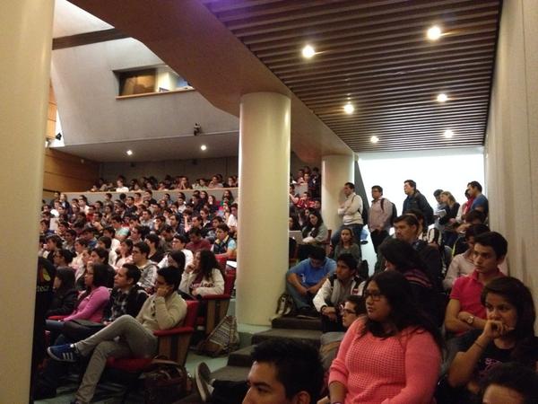 LegadoAdmon's tweet photo. Les compartimos algunas fotos de nuestra conferencia! http://t.co/YPOY7za7ke