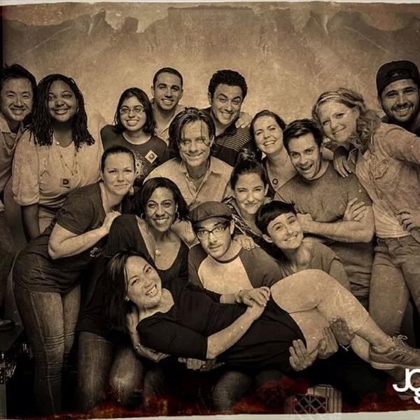 #DAF14 Team! Thanks <a href="/jonsar/">JonsarStudios</a> for this awesome pic! #wearefamily #goteam