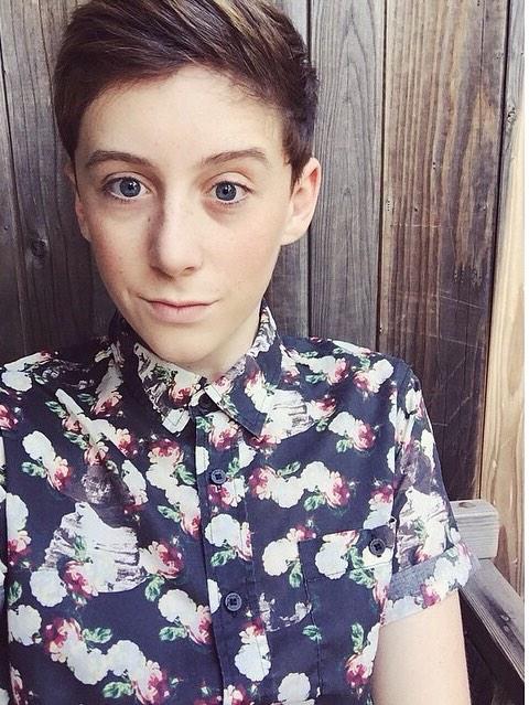 Happy birthday Trevor Moran. Blesses, you dont know how much I appreciate you! Lovely and cute Moran. 
