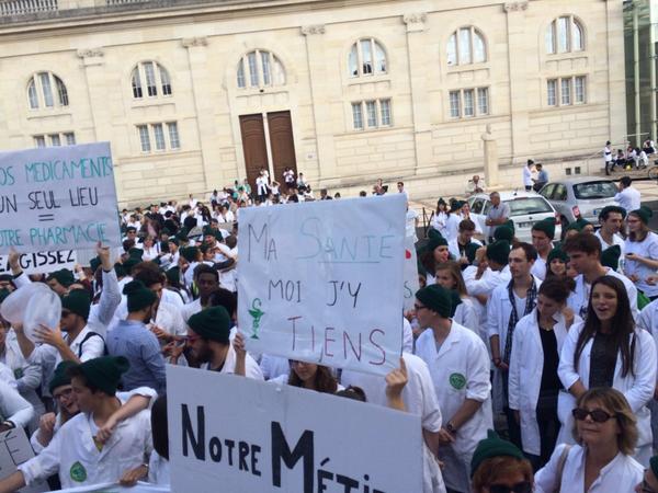 Les pharma rémois sont motivés, nos délégués sont avec le préfet !#pharmob
#ANEPF