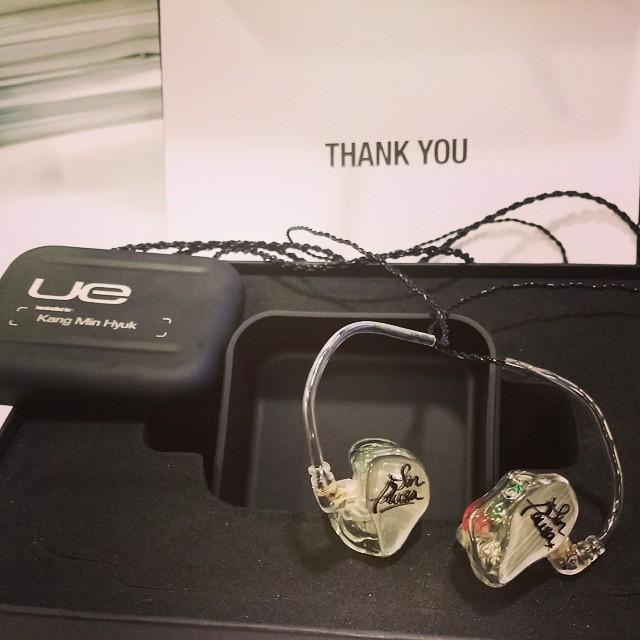 埋め込み画像への固定リンク