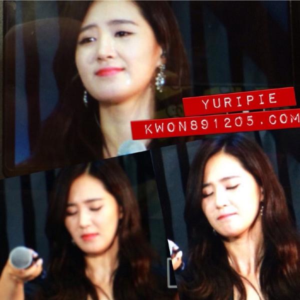 AllAboutYoona's tweet photo. It hurts the most seeing the girls cry :( http://t.co/zeSVcT1Sxz