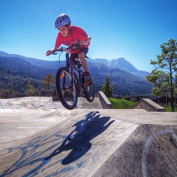 OpusBike's tweet photo. Sweet Fall ride! Thanks @PhotoSquared for sharing! Merci à @PhotoSquared pour ces belles photos ! #myopus #ride http://t.co/rXnDvy0Skx