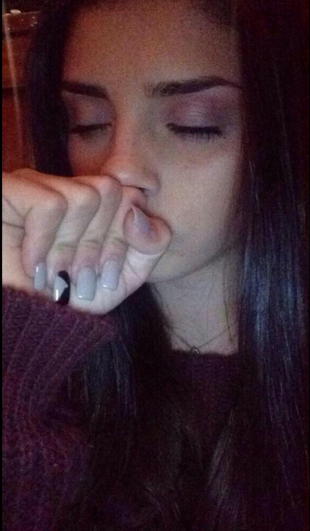 ShitBitchesL's tweet photo. When he introduces you to his friends and he says "this is my girl" http://t.co/LI8fCu03jN
