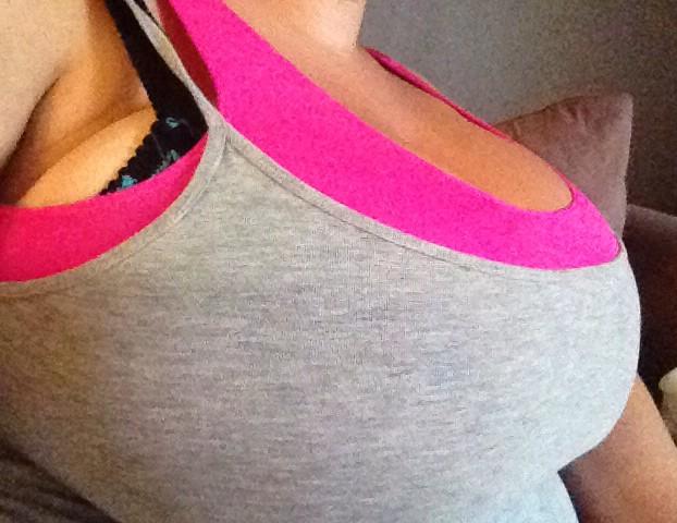 My boobs ! http://t.co/YDdwIy8iHm