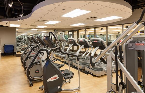 TransUnion_Jobs's tweet photo. With a free fitness center, standing desks &amp; sunny meeting spaces, our #Chicago HQ is a great place to #work! http://t.co/FIpBwBILg5