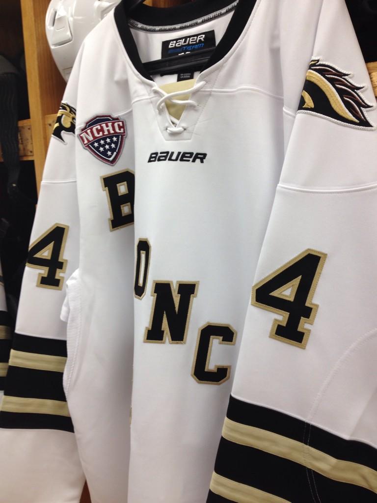 wmu-hockey-on-twitter-4-more-days-until-the-bronco-hockey-season-is