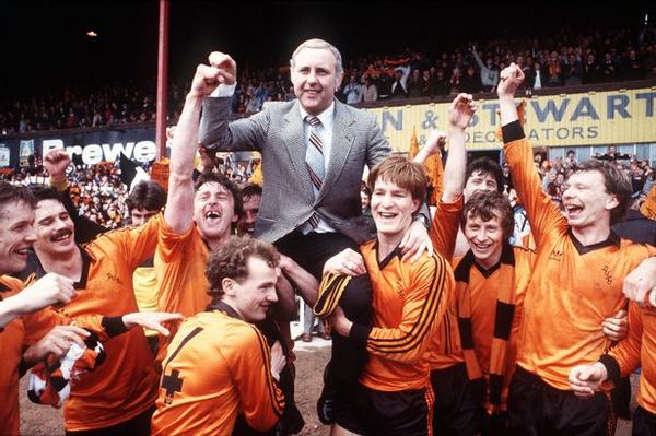 Great kit, great side, great manager, great teeth &amp; even something for the ladies too in the shape of Mr.Dodds. #Dufc