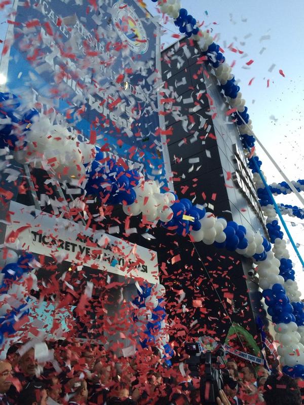 Aksaray Ticaret ve Sanayi Odası'nın yeni hizmet binası Aksaraylı tüccar ve sanayicilerimize hayırlı uğurlu olsun.