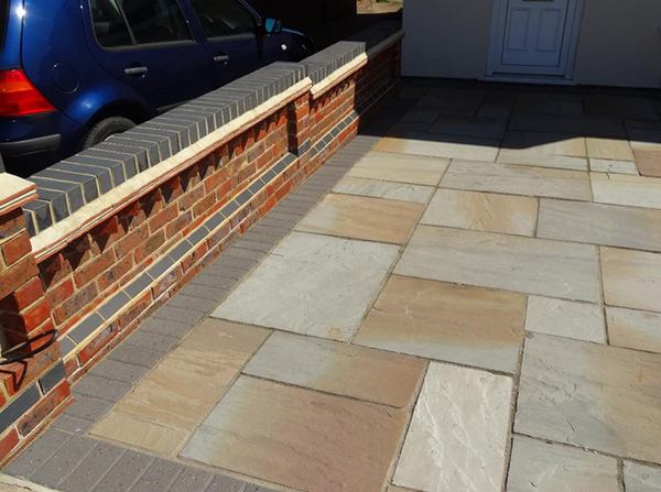 hello to all new followers! for #paving specialists with 20 years+ experience call: 01268 461117
#Essex #Southend
