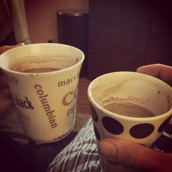 ChristianStott's tweet photo. His and hers hot chocolate hahaha! @danjwolfy @Jessicawaring http://t.co/rQbiZAZ4zf
