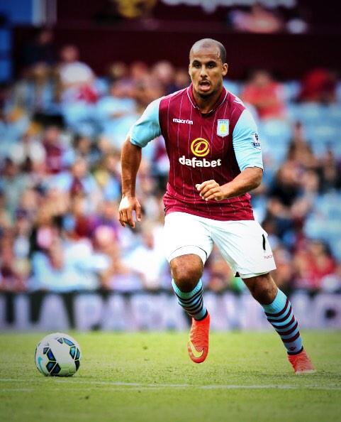AVFCPics's tweet photo. Gabby #AVFC http://t.co/3KM8jtUZlP