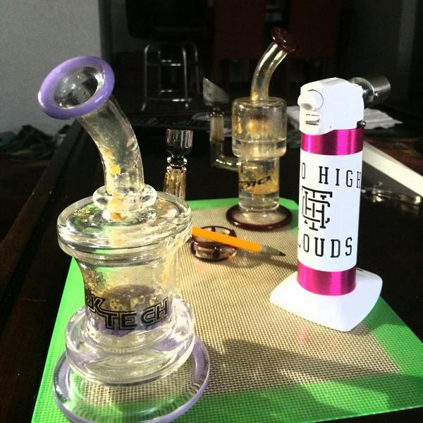TwoHighClouds's tweet photo. ☁Come dab up! #TWOHIGHCLOUDS☁ http://t.co/THjDa83CTP
