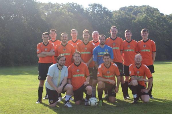 EpsomDownsFC's tweet photo. Class of 2014/15 Season... #edfc #sundayleague @surreyfa http://t.co/llrjKn9WU1