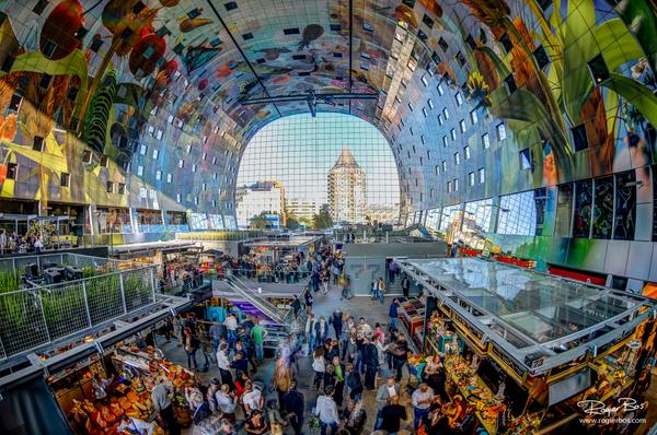 Markthal vanmiddag. Foto gemaakt vanuit de plek waar HM Koningin Maxima morgen de officiele opening zal verrichten.