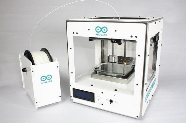 TheBestTechNews's tweet image. Arduino to sell 3D printer—$800 in kit form or $1,000 p ... - goo.gl/tWNHl2 #ArduinoStore #EUR #USD