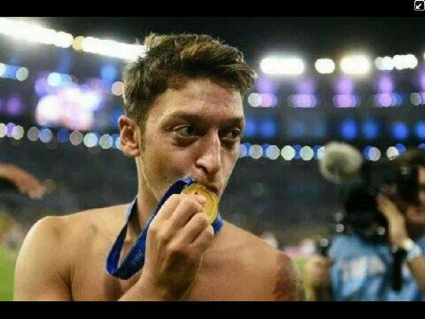 Happy birthday Mesut Ozil.! 