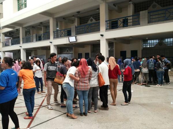<a href="/pandupajak/">#LiterasiFinancial</a>: Suasana lomba rangking 1 di <a href="/taxcentertrilog/">taxcentertrilogi</a> Meriah bangett... #PDKTpajak #TAXinHarmony   <a href="/PajakRI/">PajakRI</a>