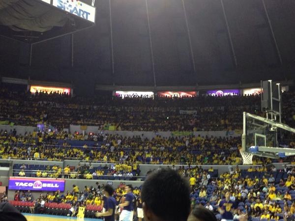 TamsMedia_'s tweet photo. Let's Go Tamaraws, Let's Go! #FEU20thChamFEUnship http://t.co/th5N5eN8M4
