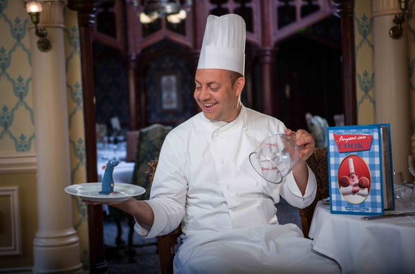 DLPNewsEN's tweet photo. Backstage at Bistrot Chez Rémy with the chef - http://t.co/Z2SZJ1SCrF #SDG2014 #DisneylandParis http://t.co/PLl8MuyZ2g