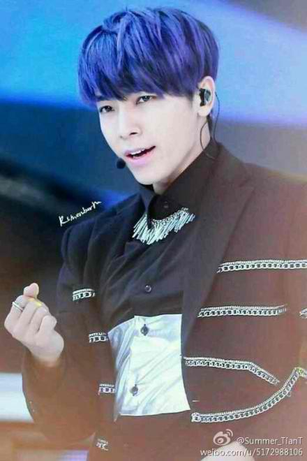 Happy 29th Birthday Lee Donghae ! Saranghae   Although youre turning 29 i still see you as a manliest kid ever.  