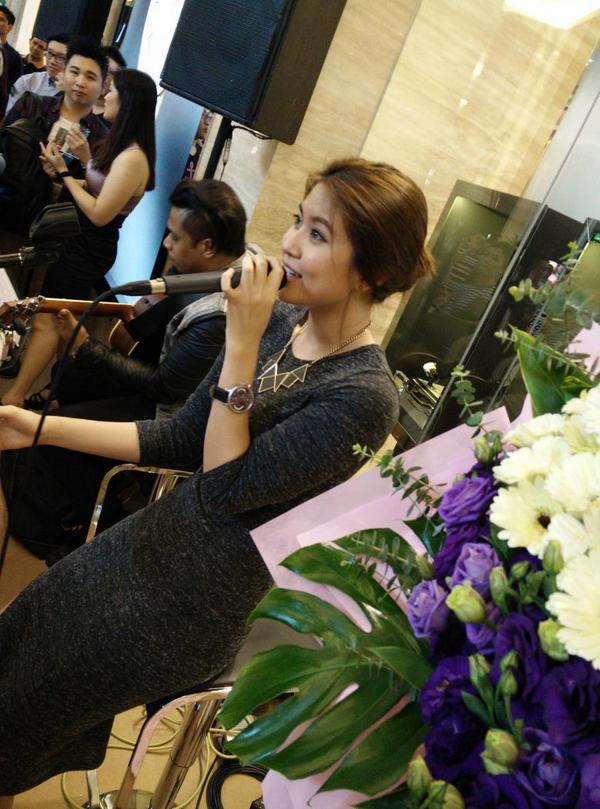 braunbuffeltime's tweet photo. @elizabethtsm photos at #braunbuffeltimepiece http://t.co/2RhvE2cIYP