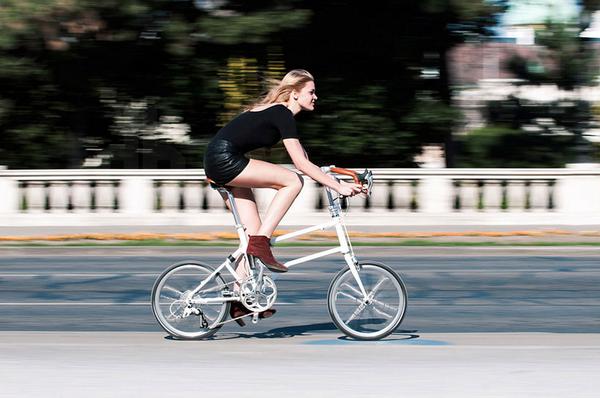 designboom's tweet image. VELLO: a high performance, handmade, magnetic, folding bicycle #bikedesign #viennadesignweek designboom.com/design/valenti…