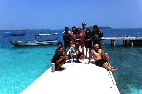 IslandsofID's tweet image. At Pulau Perak bersama Ajeng dan teman-teman. Thank you for choosing us as your trip partner.