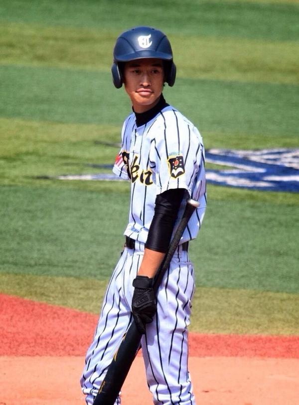 愛知県高校野球 軟式出身の星達 宮地恭平選手 東海大相模高校 東山クラブ 先輩である青島投手と共に甲子園を沸かした選手 2年生で迎えた甲子園 背番号8を付け躍動した 先輩が達成できなかった全国制覇を目指し日々努力 Http T Co Fm0t7j2u46 愛知県高校野球 軟式出身の星達 宮地恭平選手 東海大相模高校 東山クラブ 先輩である青島投手と共に甲子園を沸かした選手 2年生で迎えた甲子園 背番号8を付け躍動した 先輩が達成できなかった全国制覇を目指し日々努力 Http T Co Fm0t7j2u46