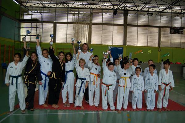 ACAM2020's tweet image. La Escuela de Artes Marciales de Agaete  en el 1º Campeonato de Taekwondo MDK y Hapkido la Aldea 2014