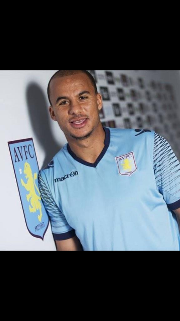 Happy 28th birthday to my biggest crush Gabby Agbonlahor  