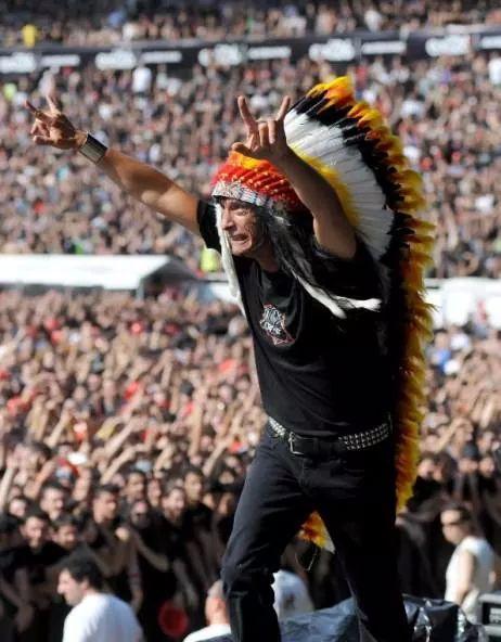 Happy birthday Joseph Bellardini aka "Joey Belladonna"-Anthrax 13 October 1960. 