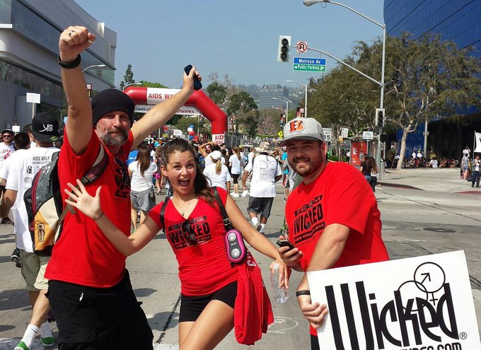 Almost to the @AIDSWalkLA finishline with @theandyappleton and @alliehaze yesterday... #TeamWicked http://t