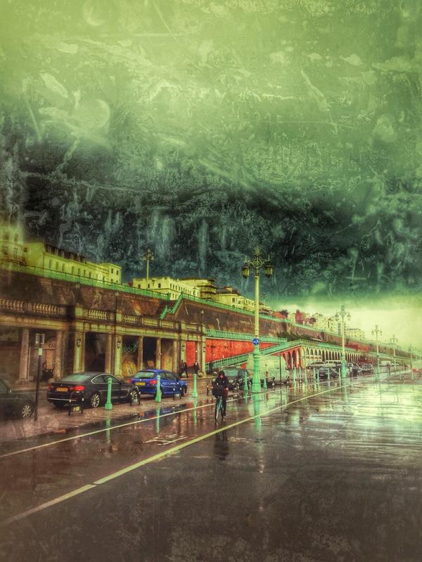 The rain makes Madeira Drive in #brighton more beautiful.. <a href="/concorde_2/">Concorde2</a> @BrightonVisitor <a href="/Love_Brighton/">VisitBrighton</a>