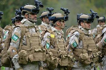 Almadinanews's tweet photo. وحدات كوماندوز سعودية تناور في جبال الألب الفرنسية
http://t.co/0HZ3lWcl9G
#غرد_بصورة #السعودية #فرنسا #مناورة http://t.co/8ueD6kVsQI