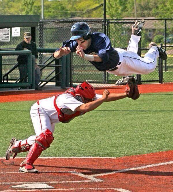 baseb4llife's tweet photo. Avoiding feelings like http://t.co/3KZl7fKo3u