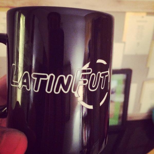ElViajerodeport's tweet photo. Prepara tu taza de café que hoy arranca #LatinfutRadio en la #1540AM #KXPA con @diego_nen y @Paco_Diaz4 a las 11AM http://t.co/nj67wxD9UM