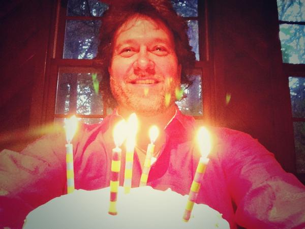 ChefMichaelSmth's tweet photo. Happy Birthday to me๐Happy Birthday to me! ๐ I'm getting old but I'm not old yet! #48andCounting #MissingCandles http://t.co/30AMdt02WJ